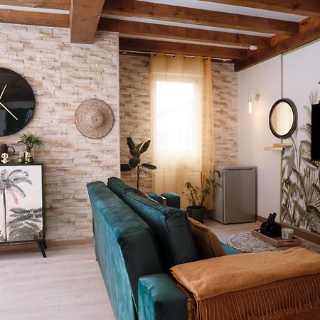 Appart Hotel Le 8 La Suite & Spa - Parking Gratuit - Macon Exterior photo